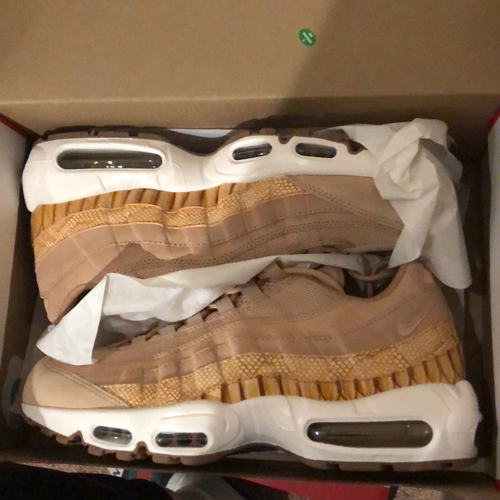 New..Air max 95